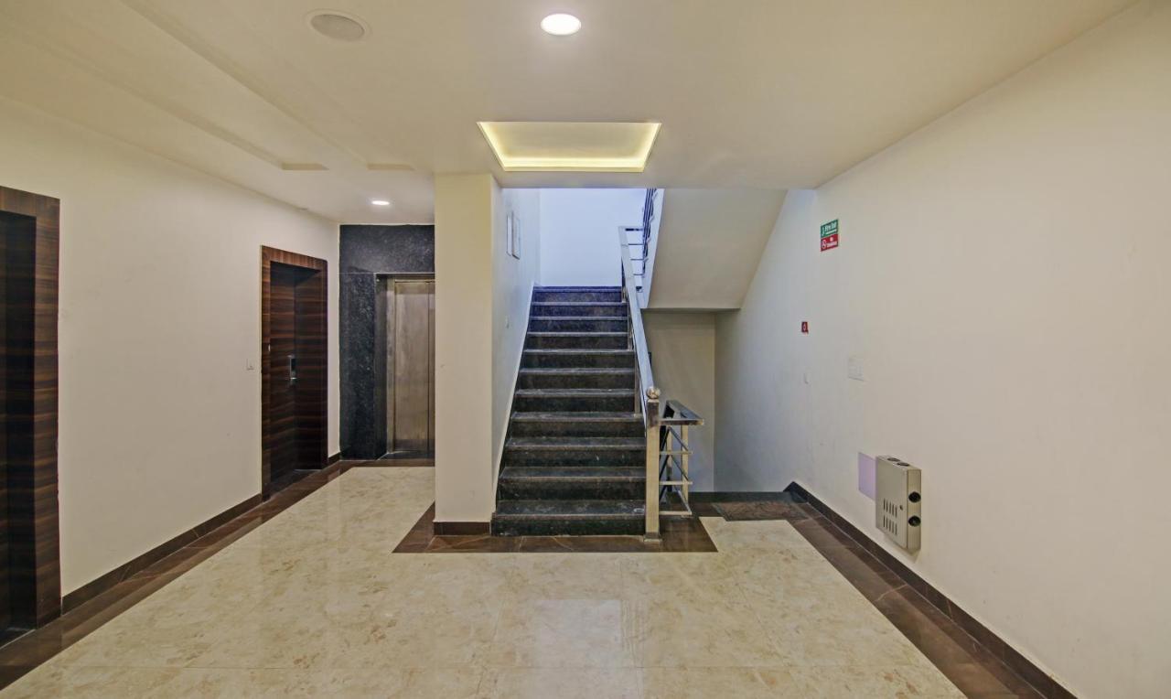 Treebo S G Grand Hotel Agra  Exterior photo