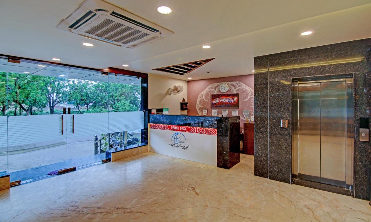 Treebo S G Grand Hotel Agra  Exterior photo